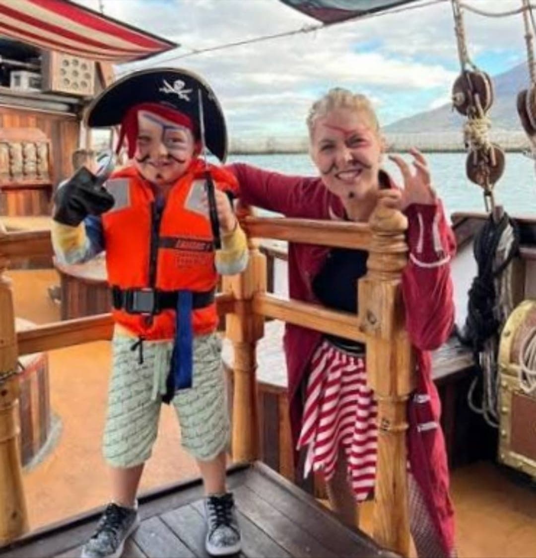 Pirate Boat
